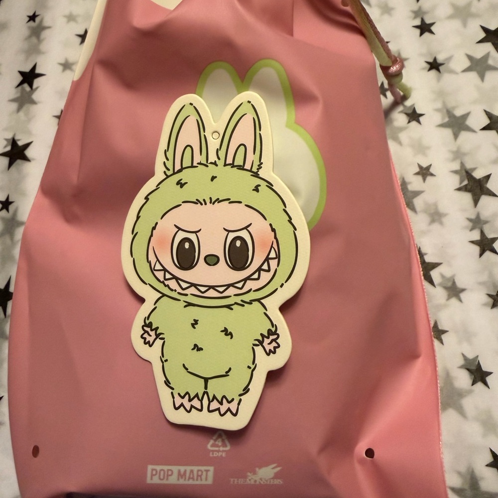GREEN GRAPE Labubu – Open Box
Pop Mart The Monsters – Exciting Macaron Series